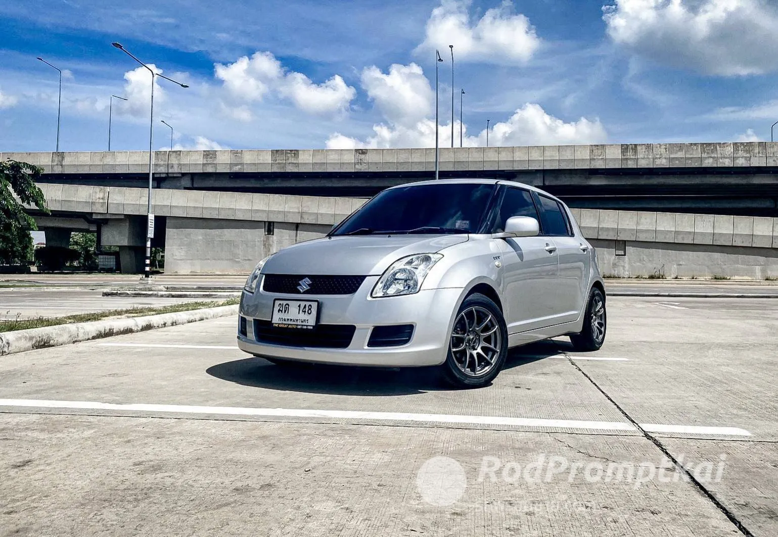 2010-suzuki-swift-12-ga-bangkok-10544464