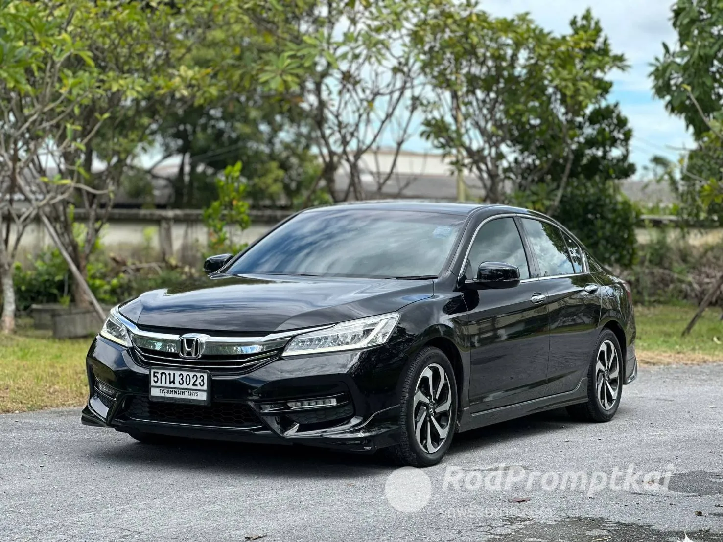2016-honda-accord-20-e-i-vtec-bangkok-12937221