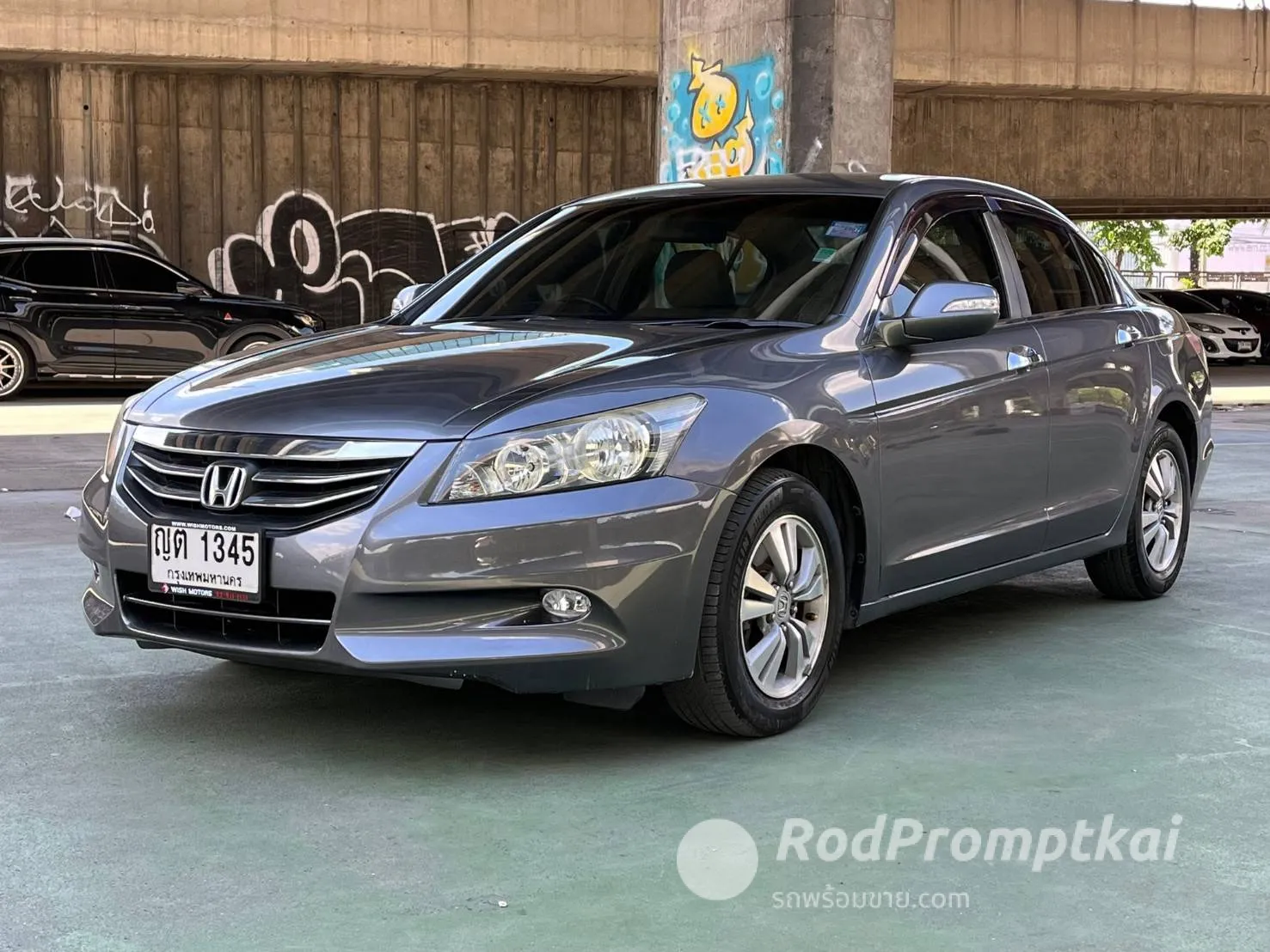 2011-honda-accord-20-el-bangkok-13623423