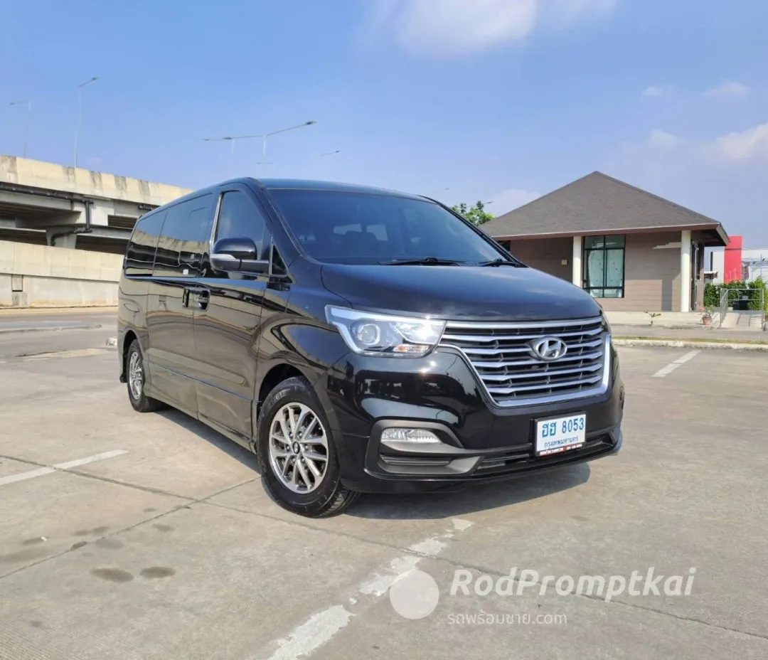 2020-hyundai-h-1-25-deluxe-bangkok-93072282