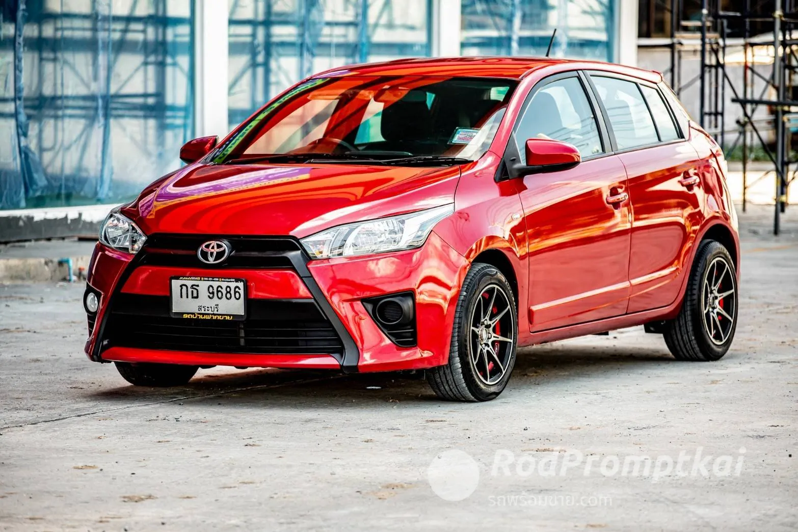 2013-toyota-yaris-15-j-bangkok-39440333