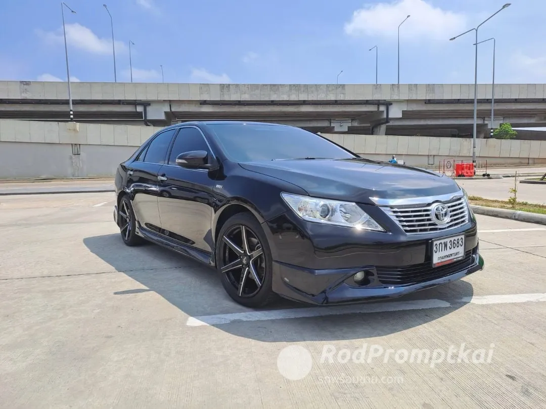 2014-toyota-camry-20-g-bangkok-79082275