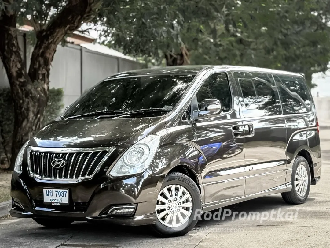 2018-hyundai-h-1-25-deluxe-bangkok-50720722