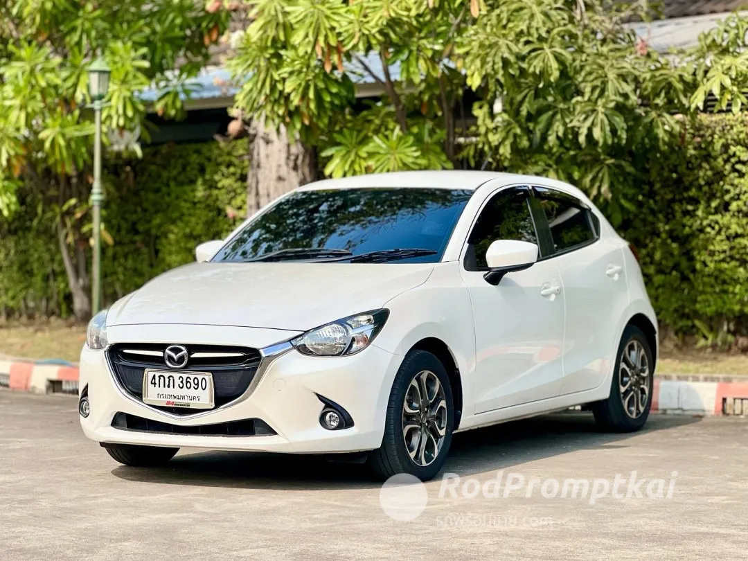 2015-mazda-2-15-xd-high-bangkok-mazda-2-hatchback-15-high-2015-58240397