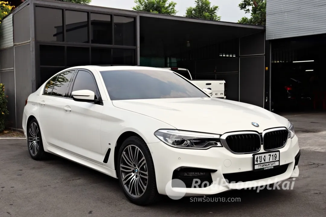 2020-bmw-series-5-530e-20-m-sport-bangkok-05200266