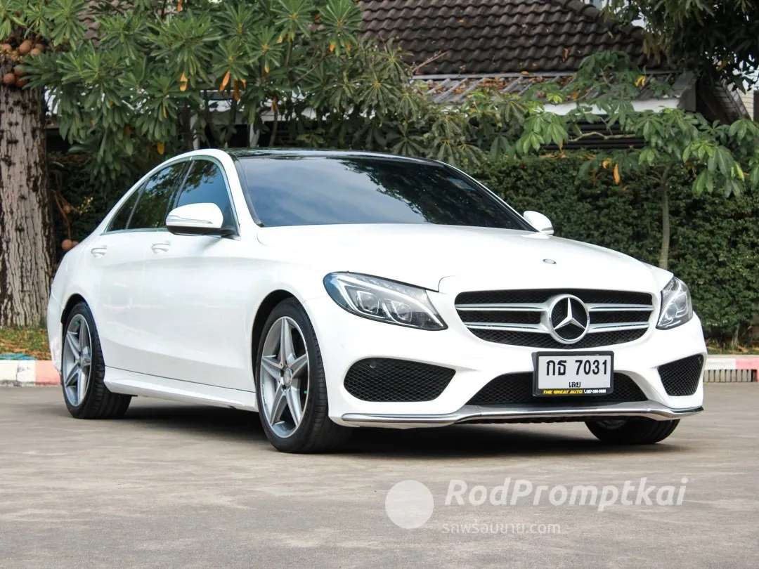 2015-mercedez-benz-c-class-c300-21-bluetec-hybrid-amg-dynamic-bangkok-06054749