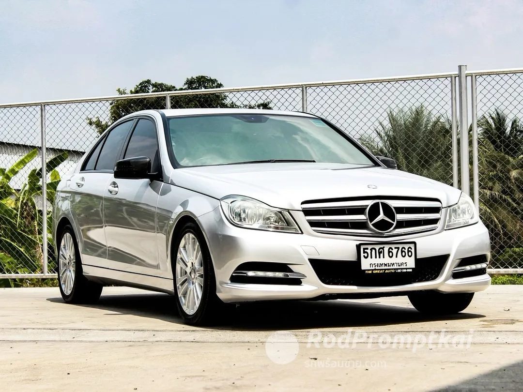 2014-mercedez-benz-c-class-c200-cgi-18-bangkok-benz-c-class-c200-cgi-blue-efficiency-2013-w204-07-14-auto-98324-km-81163292