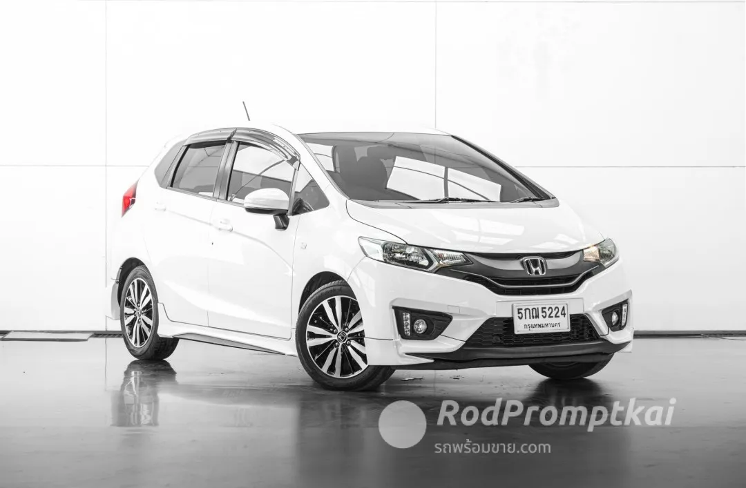 2015-honda-jazz-15-i-vtec-s-bangkok-96111611