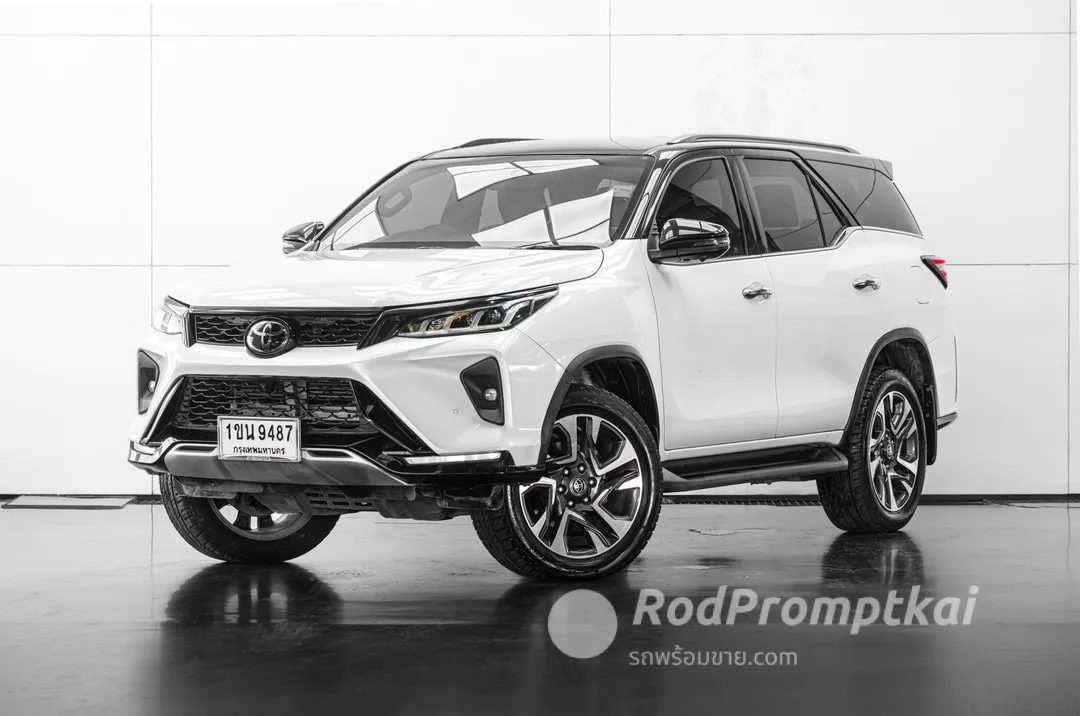 2020-toyota-fortuner-28-legender-black-top-4wd-bangkok-51799505