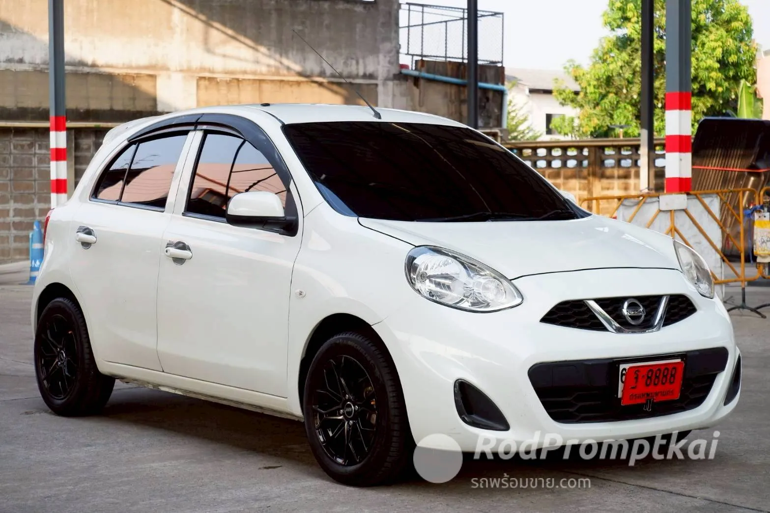2017-nissan-march-12-s-bangkok-93405444