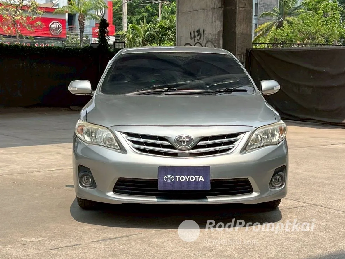 2013-toyota-corolla-altis-altis-16-e-bangkok-96500593
