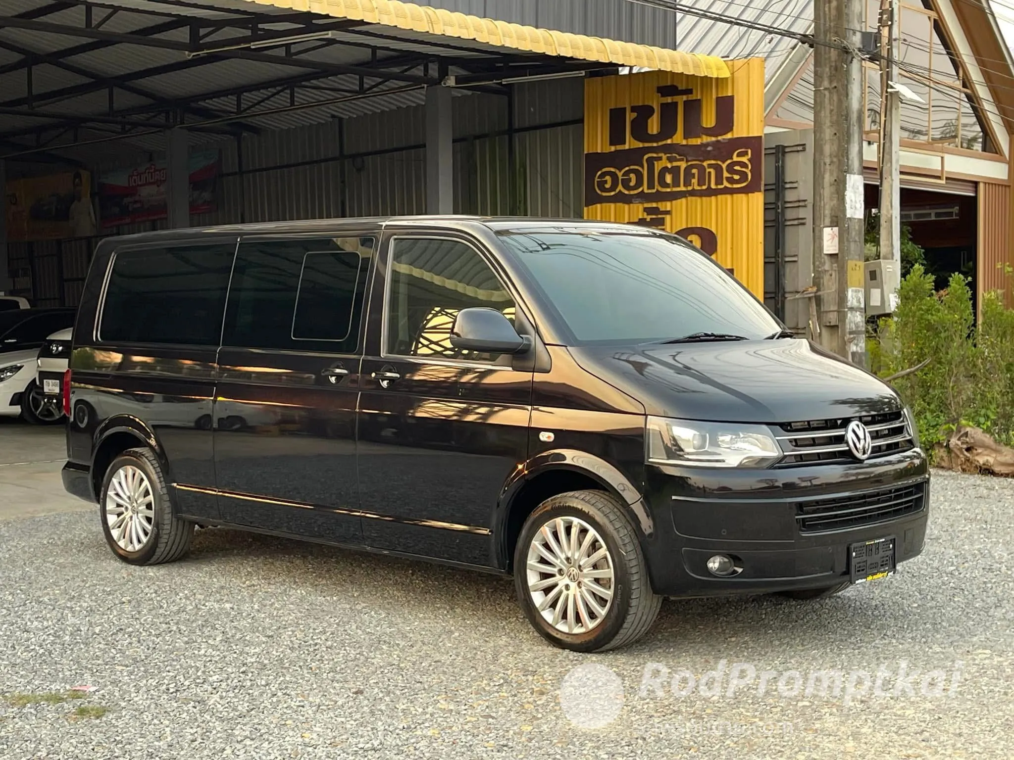 2012-volkswagen-caravelle-20-tdi-phrae-75000-2000-cc-30743527