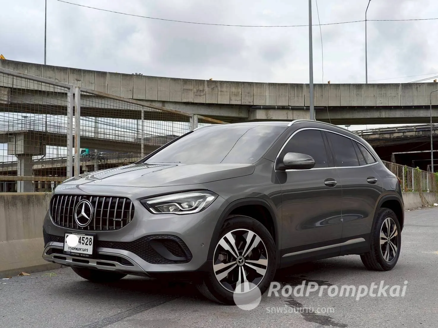 2021-mercedez-benz-gla-class-200-13-amg-dynamic-bangkok-91773521