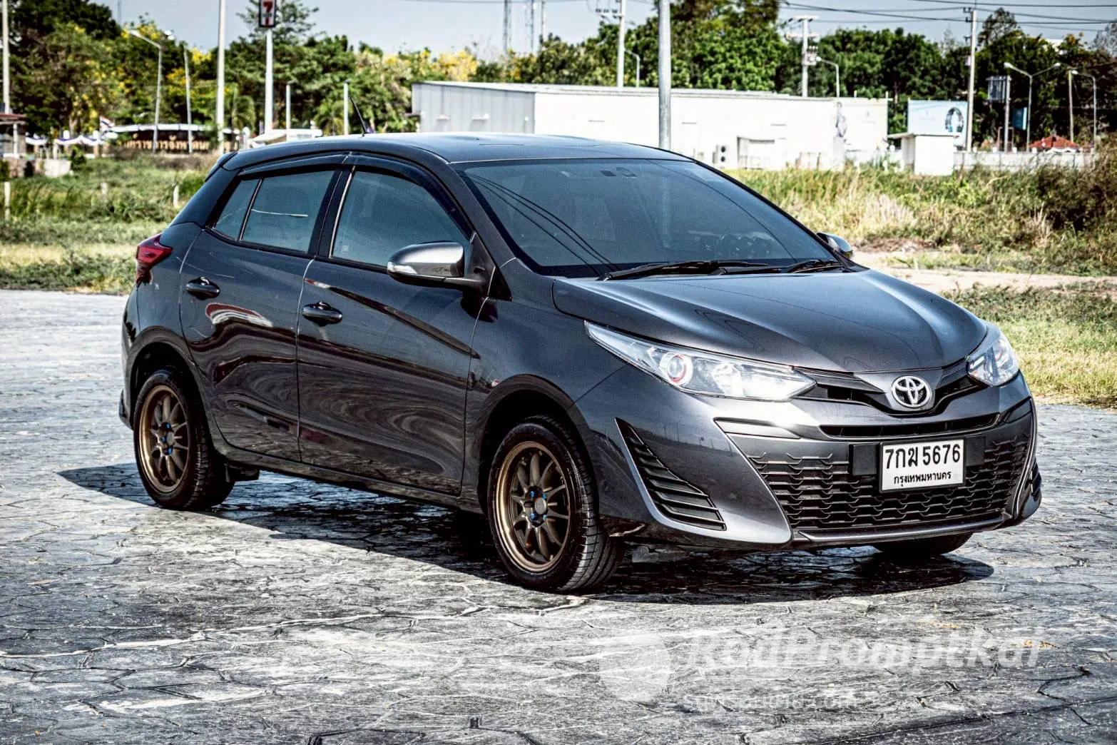 2017-toyota-yaris-12-e-bangkok-toyota-yaris-12e-2017-07771361