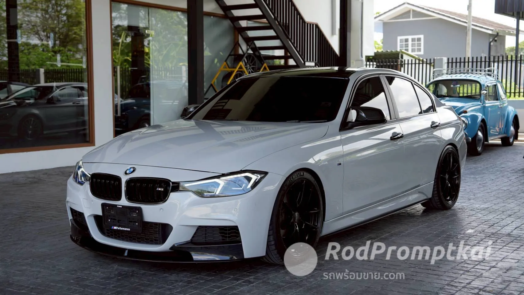 2017-bmw-series-3-318i-bangkok-63269767