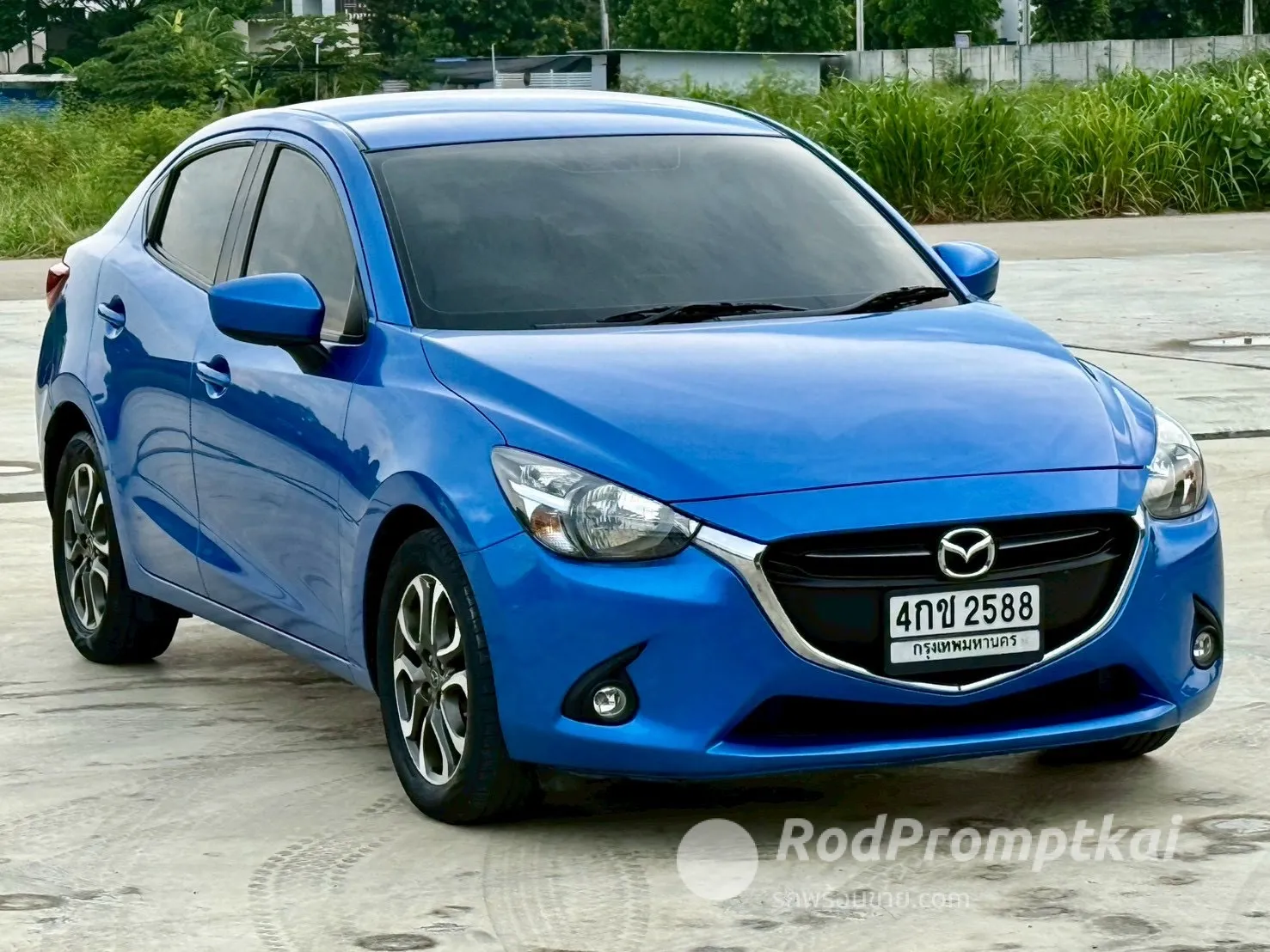 2015-mazda-2-15-xd-high-plus-bangkok-mazda2-15-xd-highplus-sedan-2015-13819226