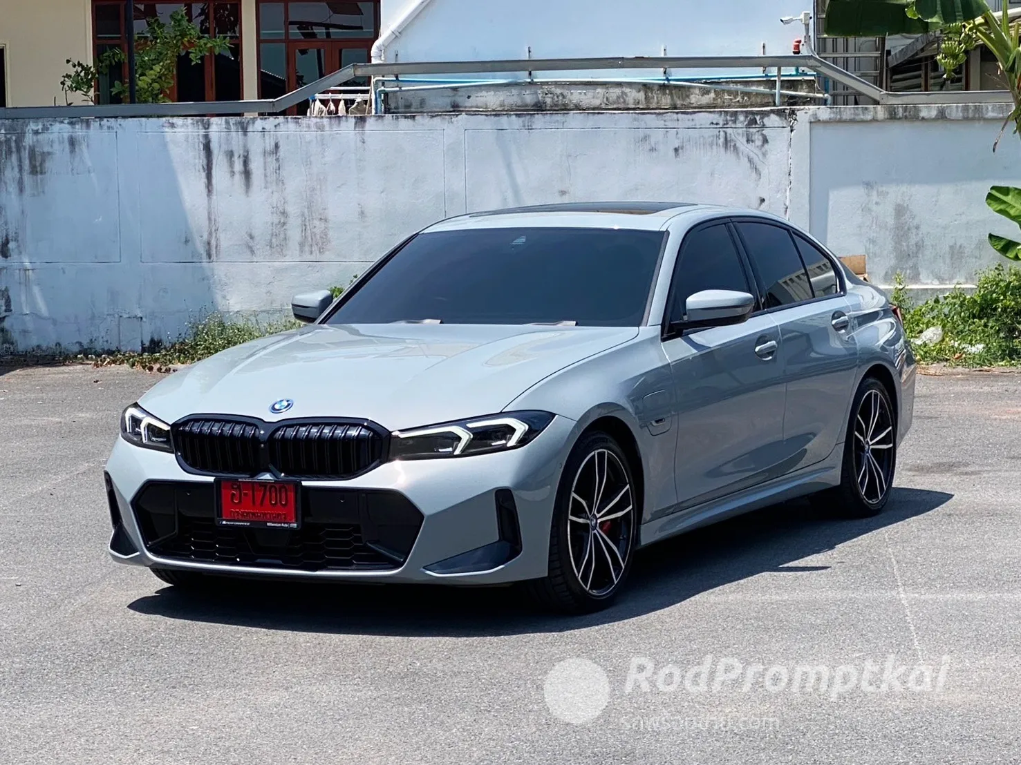 2023-bmw-series-3-330e-m-sport-bangkok-bmw-330e-m-sport-lci-2023-36xxx-km-24424417