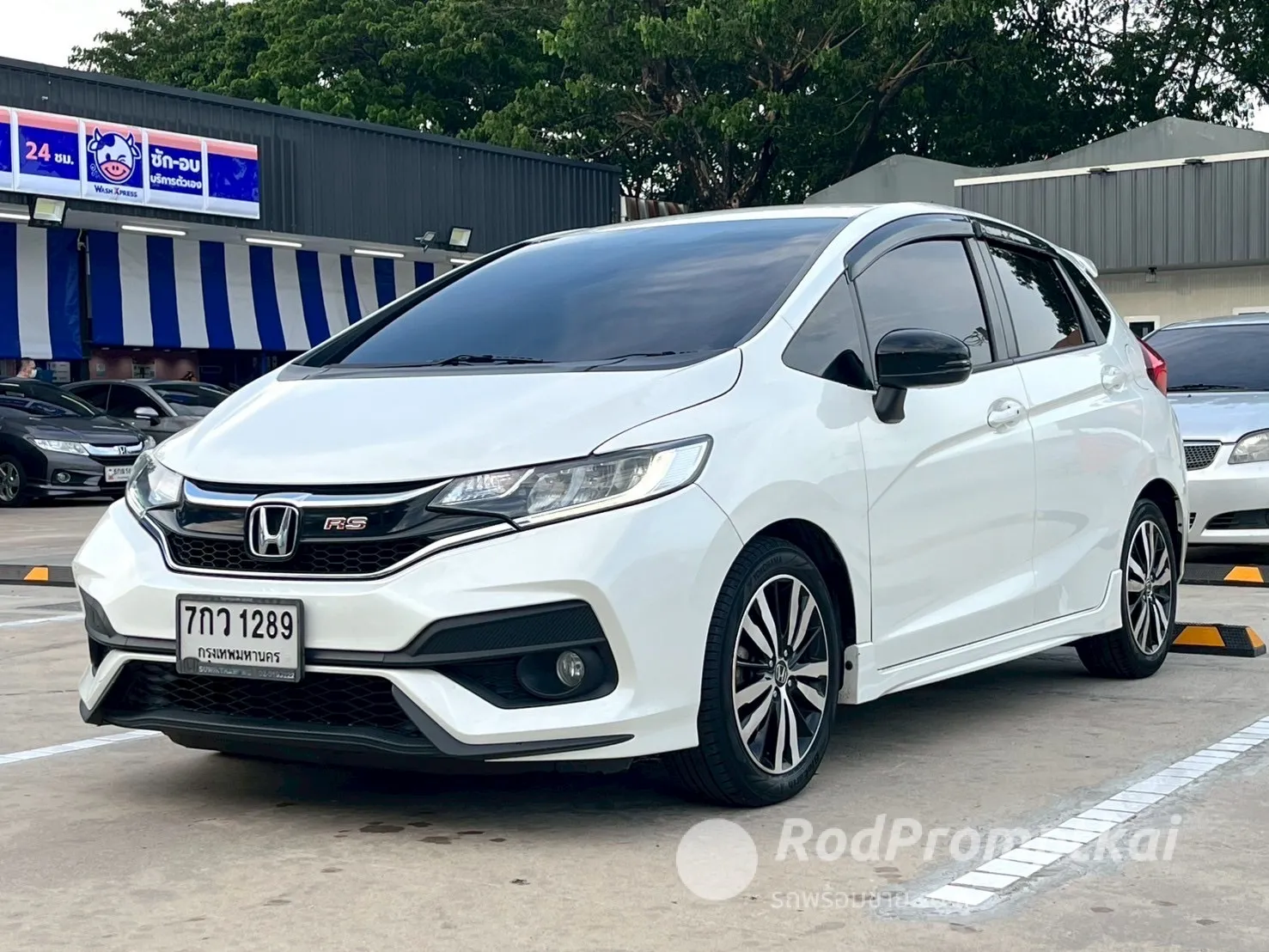 2018-honda-jazz-15-i-vtec-rs-bangkok-rs-2024-09137434