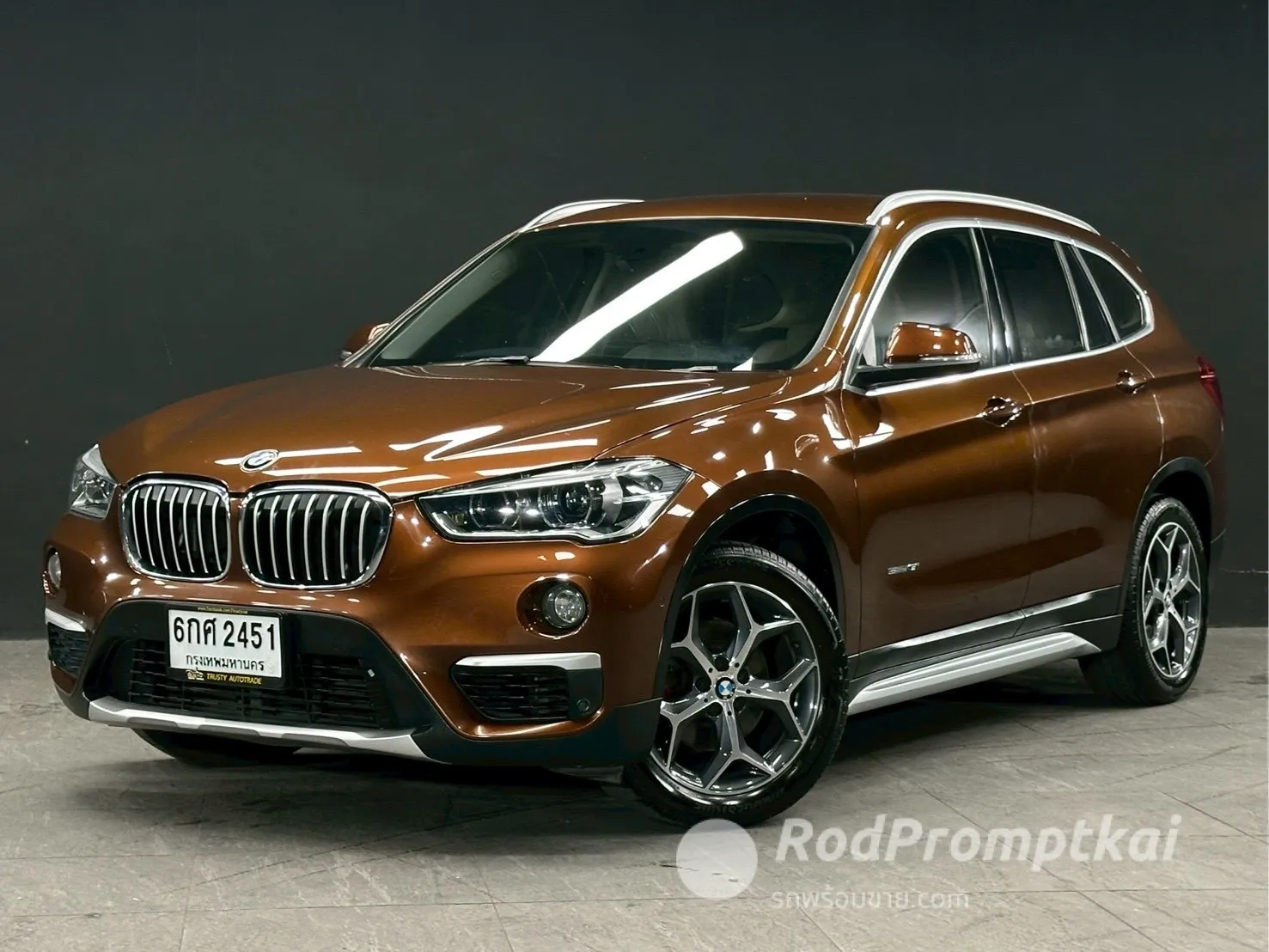 2017-bmw-x1-15-sdrive18i-xline-bangkok-3-5-1-100-76617941
