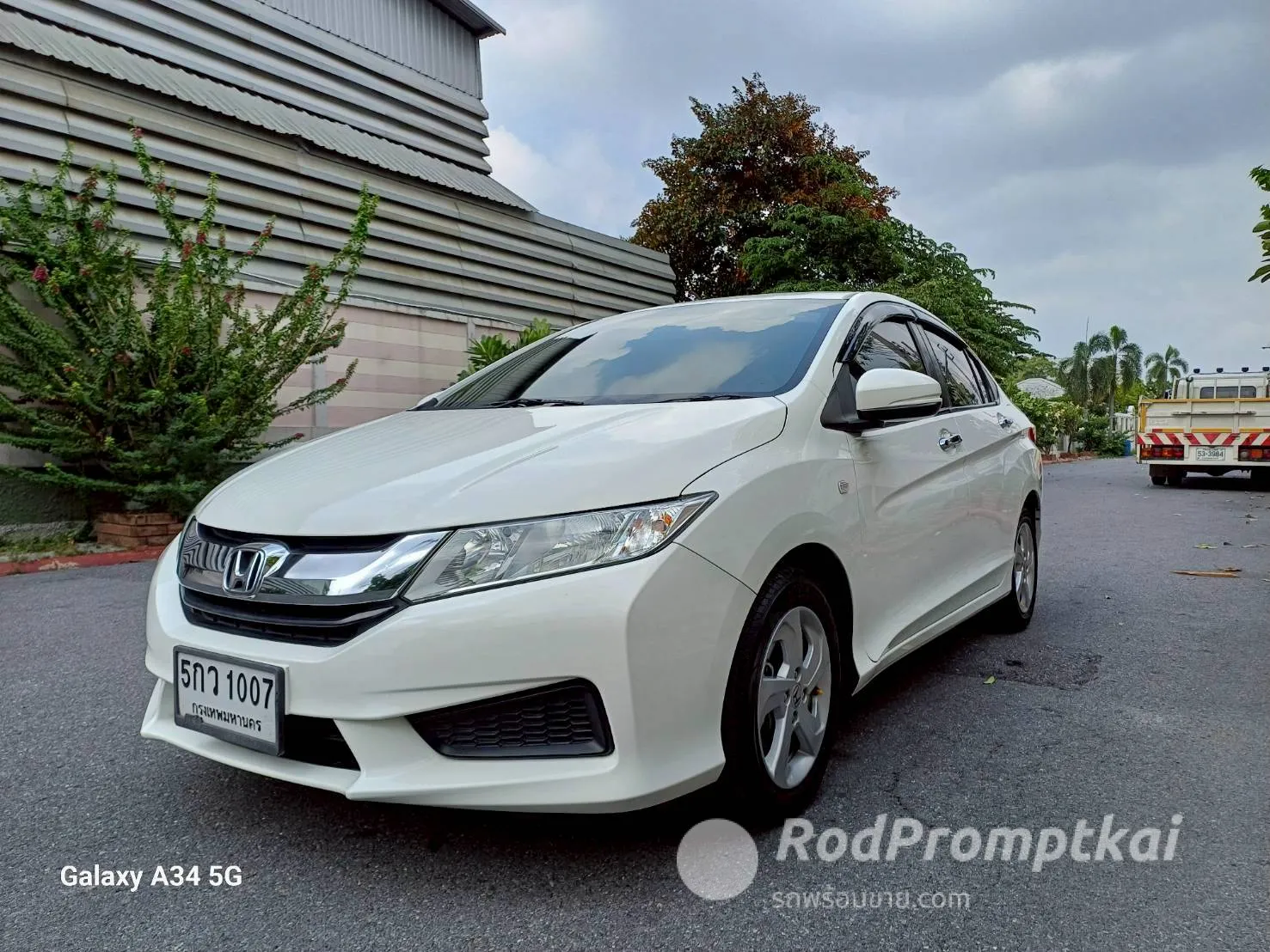 2015-honda-city-15-v-i-vtec-bangkok-44786105