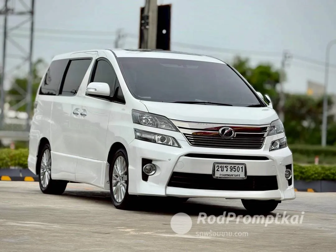 2013-toyota-vellfire-24-z-g-edition-bangkok-90904873