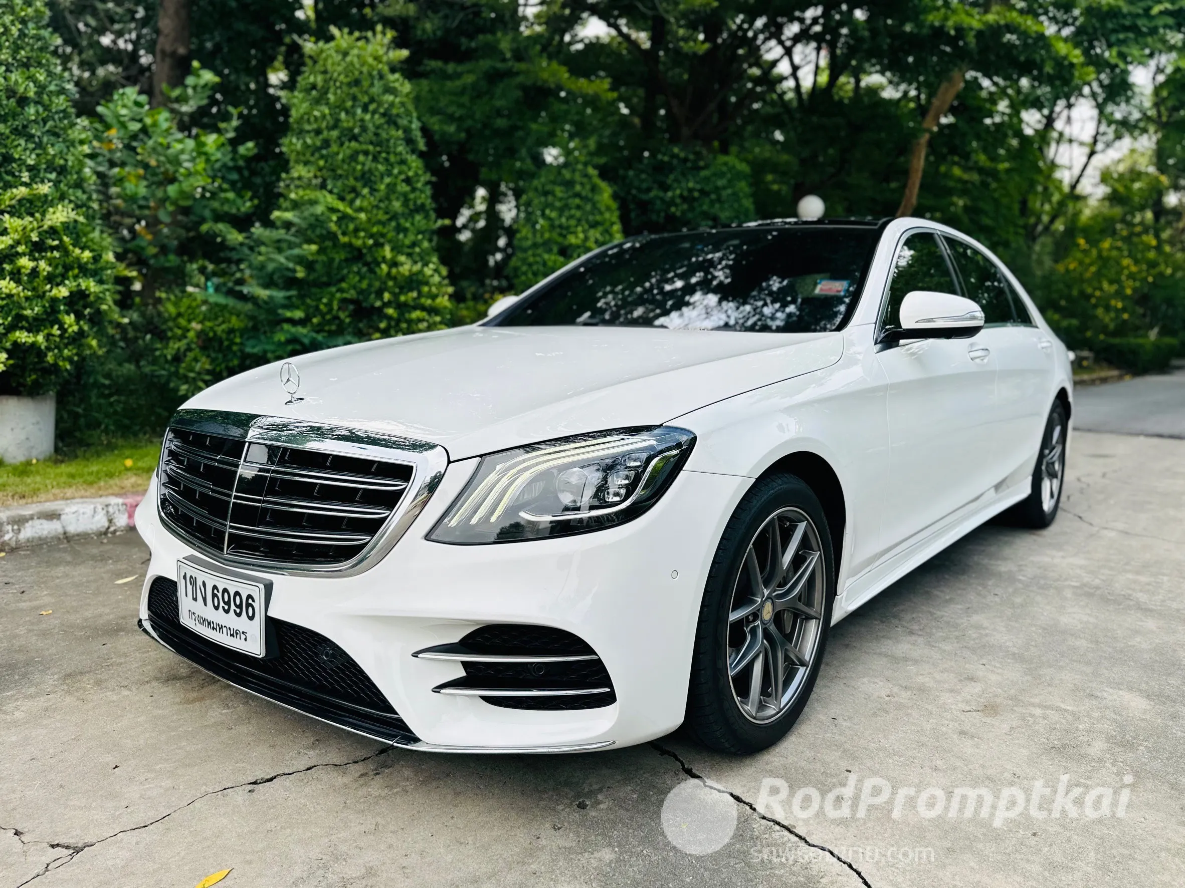 2018-mercedez-benz-s-class-s350d-30-amg-premium-bangkok-benz-s350d-amg-2018-142xxx-km-68652425