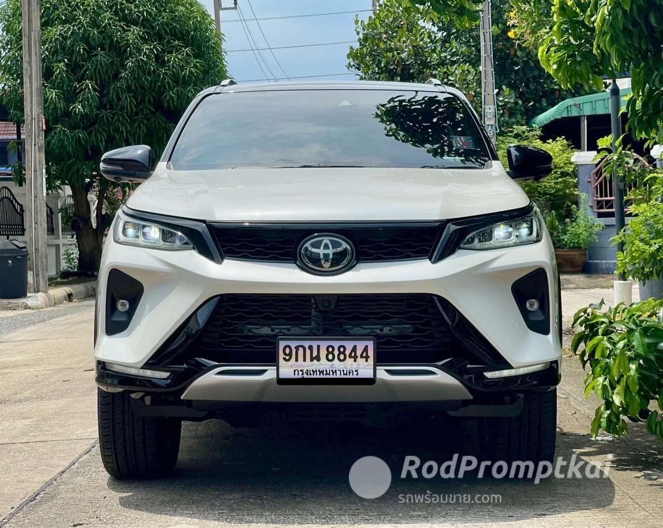 2021-toyota-fortuner-28-legender-4wd-bangkok-toyota-fortuner-legender-28-4x4-2021-70750955