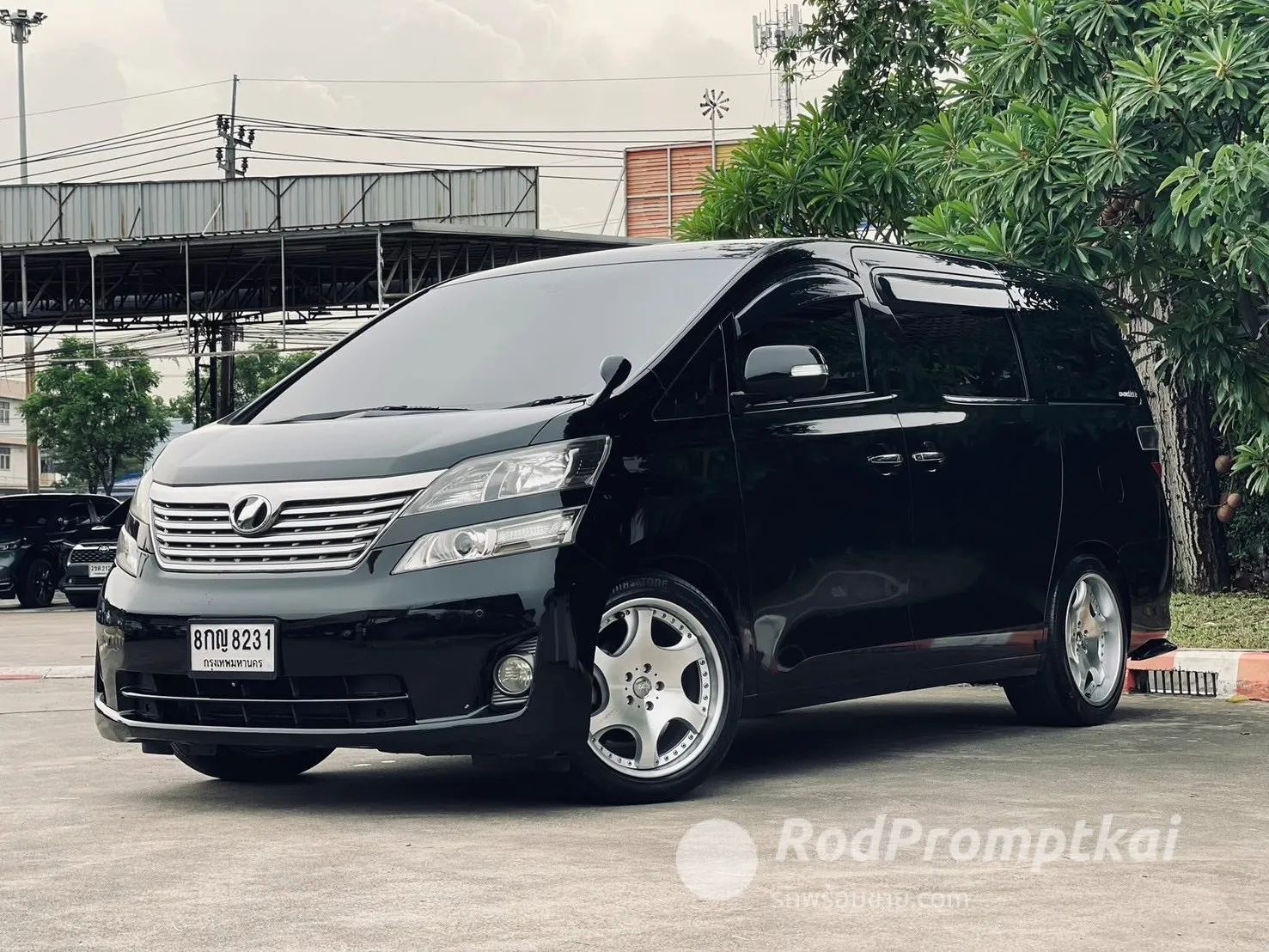 2010-toyota-vellfire-24-v-bangkok-36502277