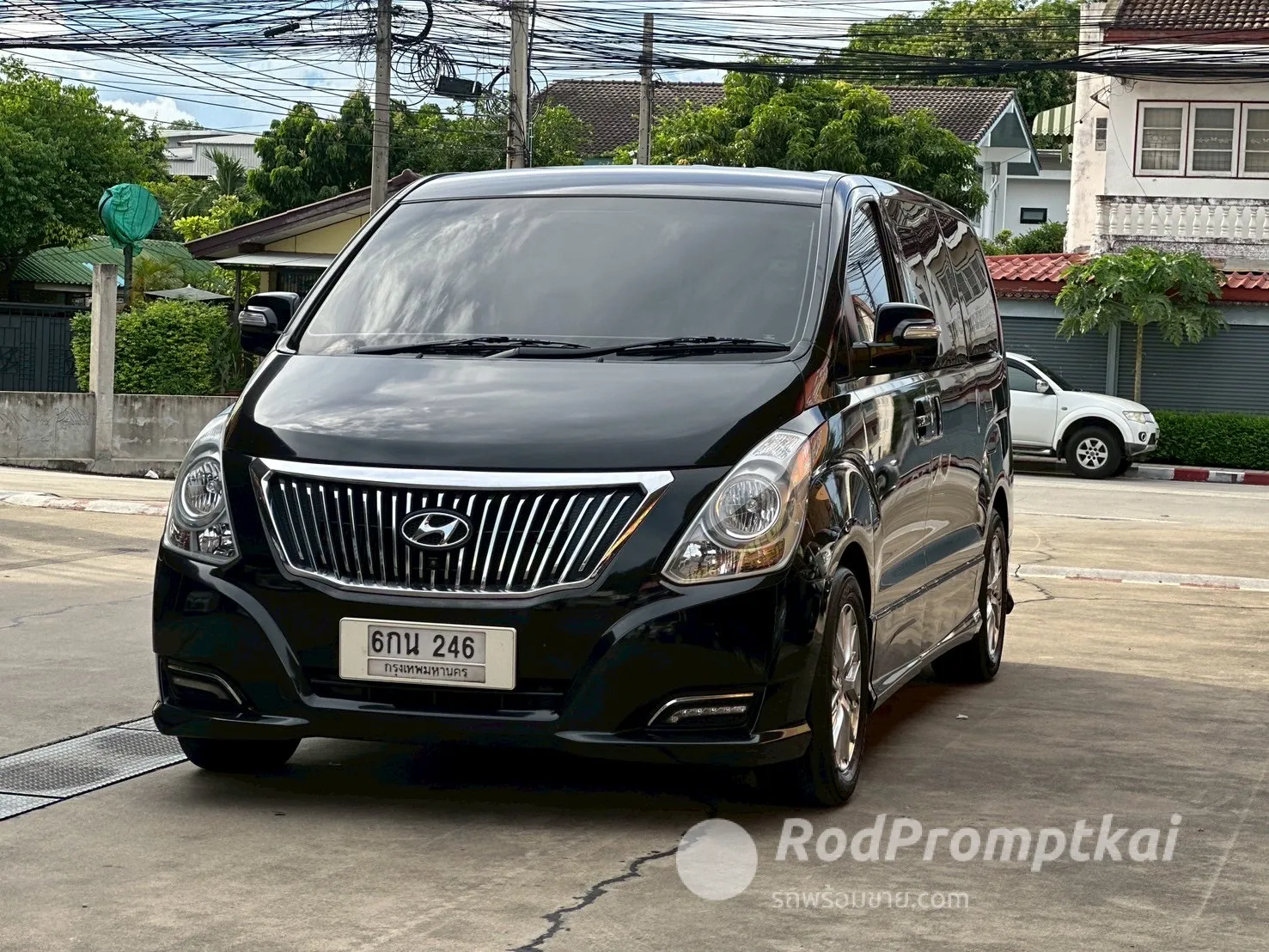 2017-hyundai-grand-starex-25-vip-bangkok-91773212