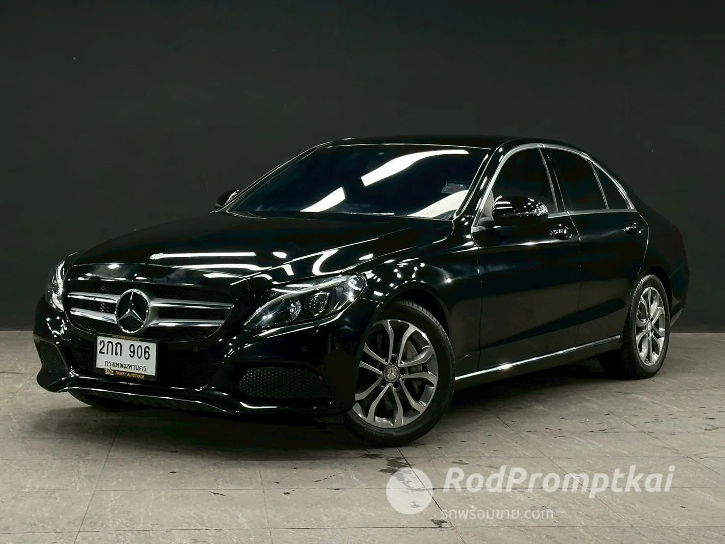 2017-mercedez-benz-c-class-c350e-20-avantgarde-bangkok-26m-2-23063776