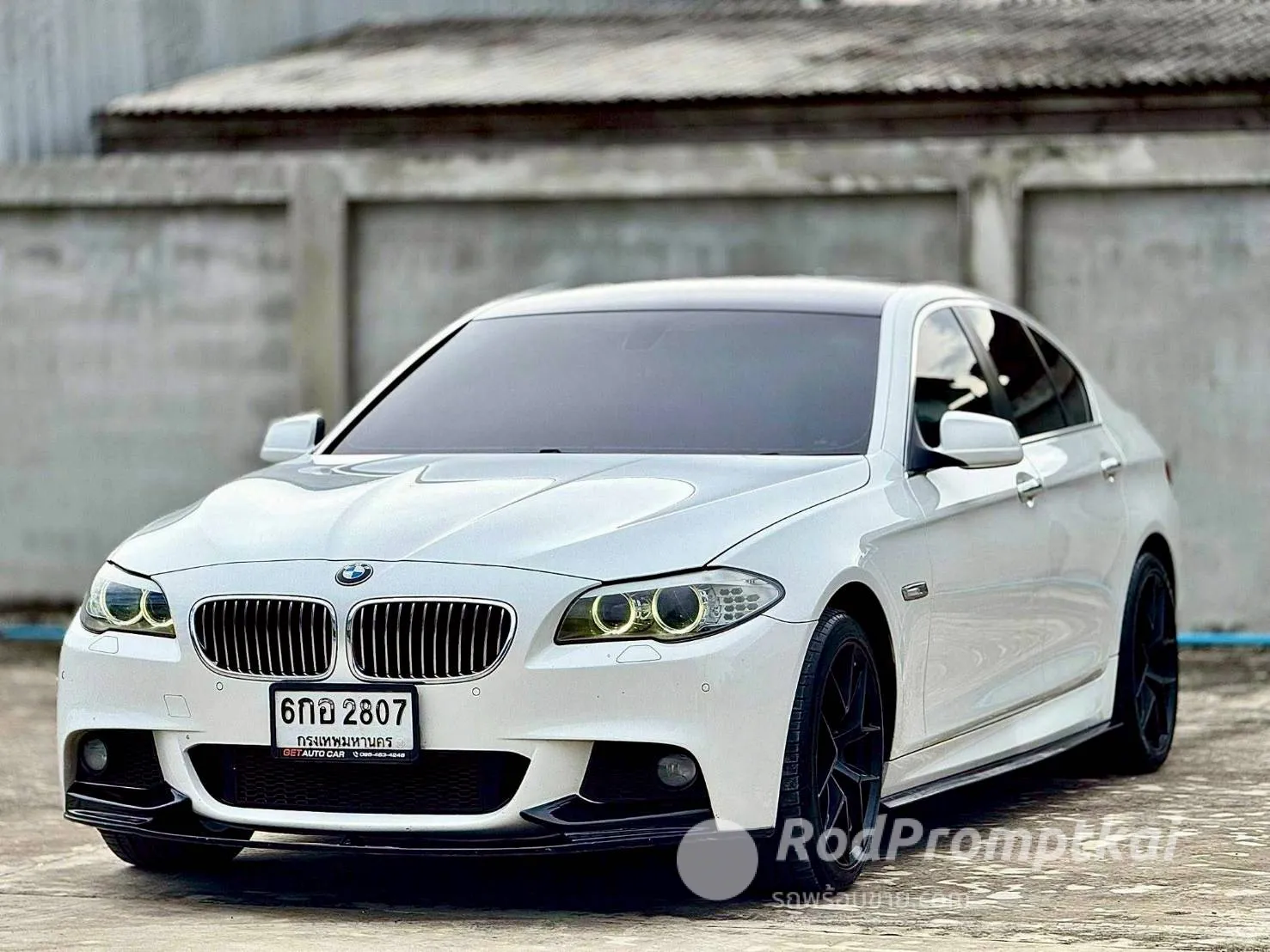 2014-bmw-series-5-520d-bangkok-91095858