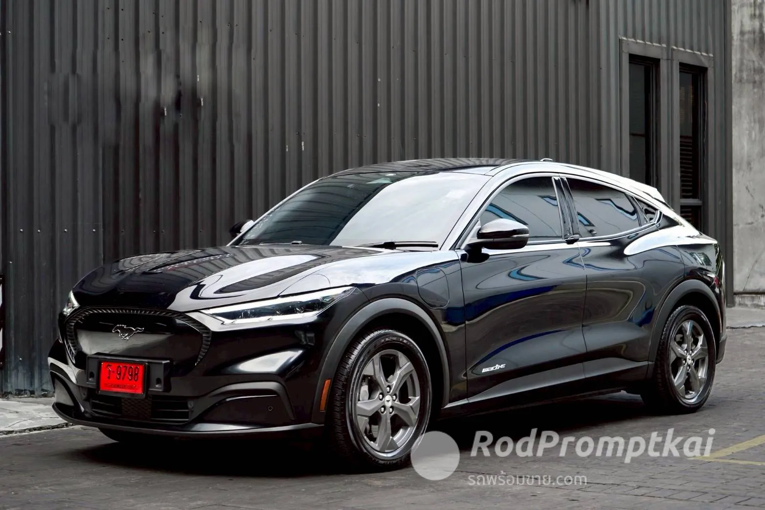 2021-ford-mustang-mach-e-first-edition-extended-range-4wd-bangkok-93680720