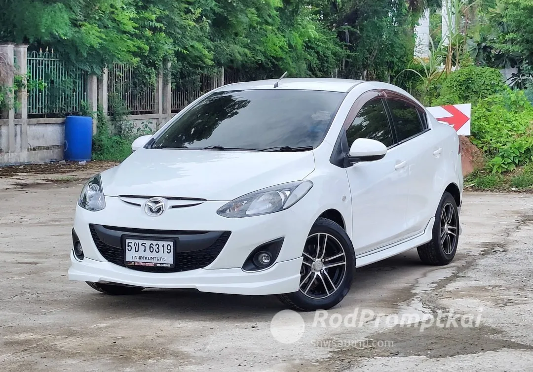 2011-mazda-2-15-elegance-spirit-bangkok-999-70850942