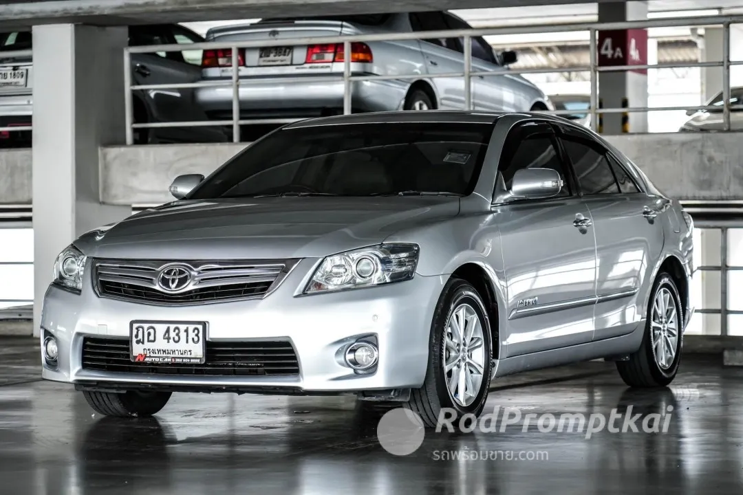 2010-toyota-camry-24-hybrid-bangkok-21710617