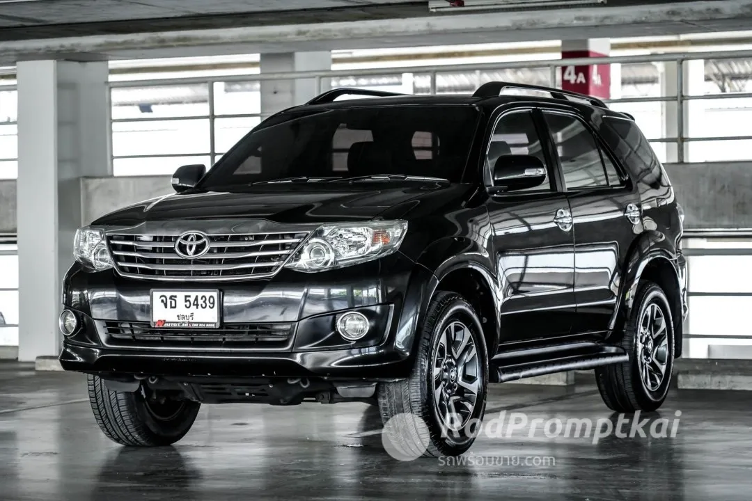 2013-toyota-fortuner-27-v-bangkok-23312827