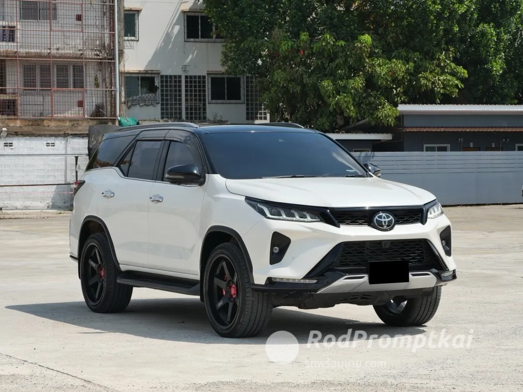 2020-toyota-fortuner-28-legender-bangkok-toyota-fortuner-28-legender-4x4-42016944