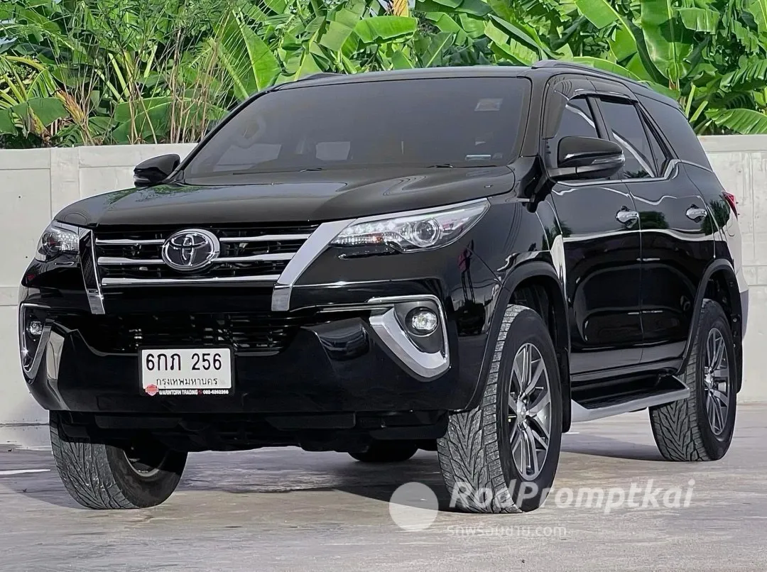 2017-toyota-fortuner-24-v-4wd-bangkok-67880630