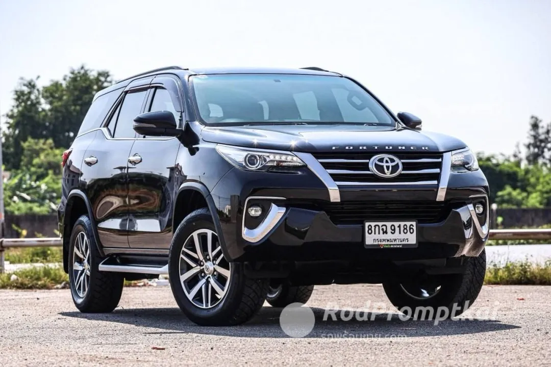 2019-toyota-fortuner-28-v-2wd-bangkok-toyota-fortuner-24v-2wd-51445654