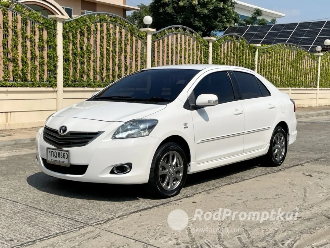 2012-toyota-vios-15-es-bangkok-toyota-vios-15-es-50th-2012-auto-24792175