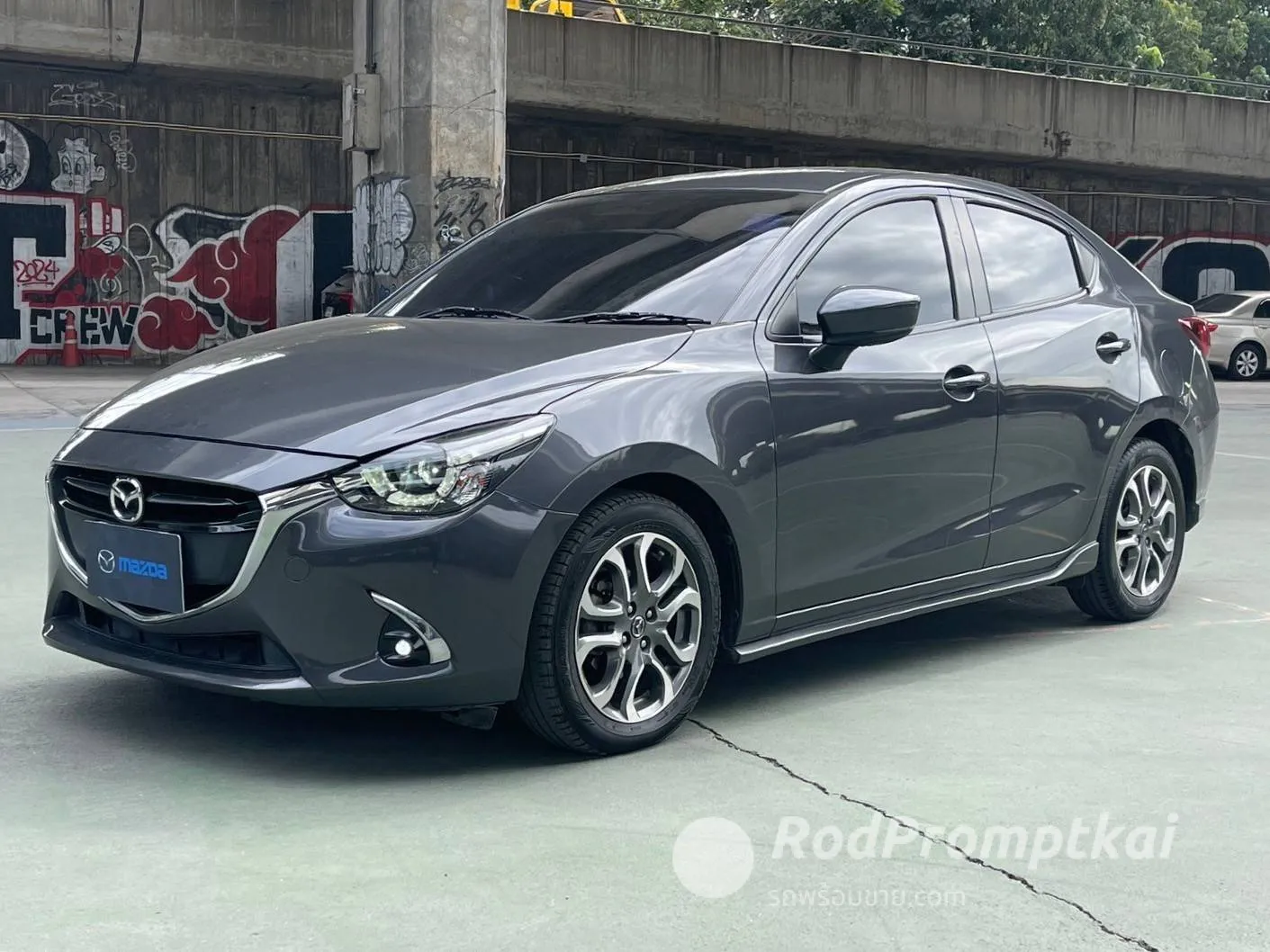 2017-mazda-2-15-xd-high-plus-bangkok-01627474