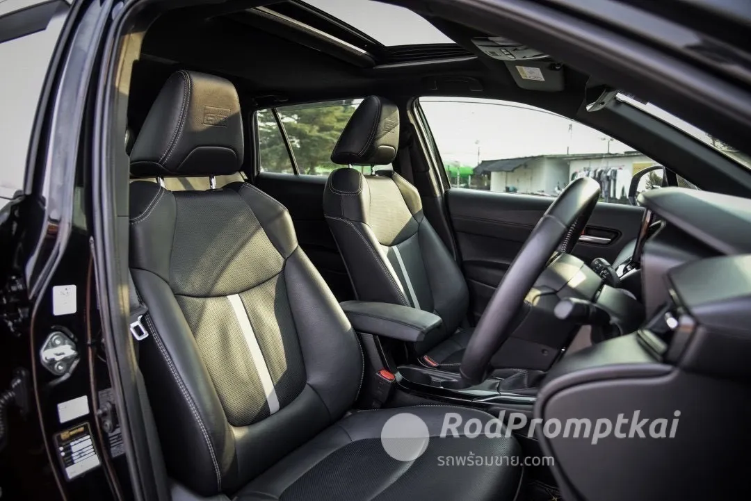 🔥เข้าใหม่ TOP สุดๆ SUV ตัว Hybrid มาพ้อมชุดแต่งที่สุดของโตโยต้า GR-Sport กับ Compact SUV Toyota corolla cross-internal