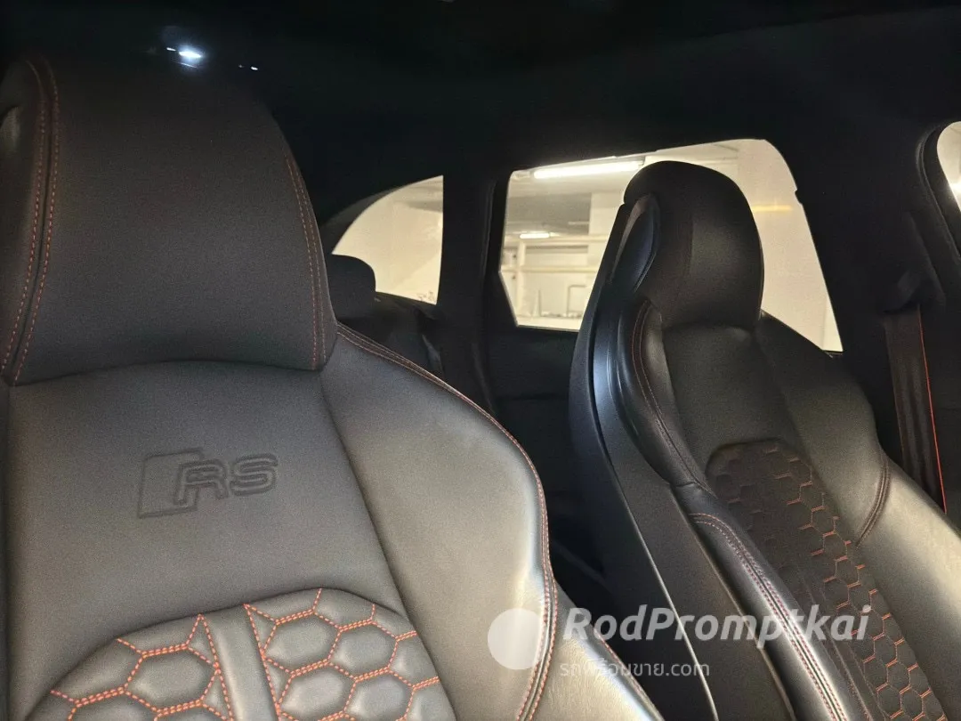เจ้าของขายเอง  Sale AUDI RS 4 Complitition V6 ปี22  รถออก audi thialand warrants เหลือเต็มๆ ใข้งาน 18000 kilo stage 1 ruining แต่งนิดหน่อย พร้อมหล่อ-internal