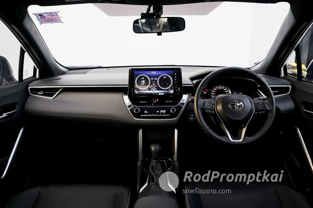 TOYOTA COROLLA CROSS 1.8 Sport Plus ปี2567 สีขาว-internal