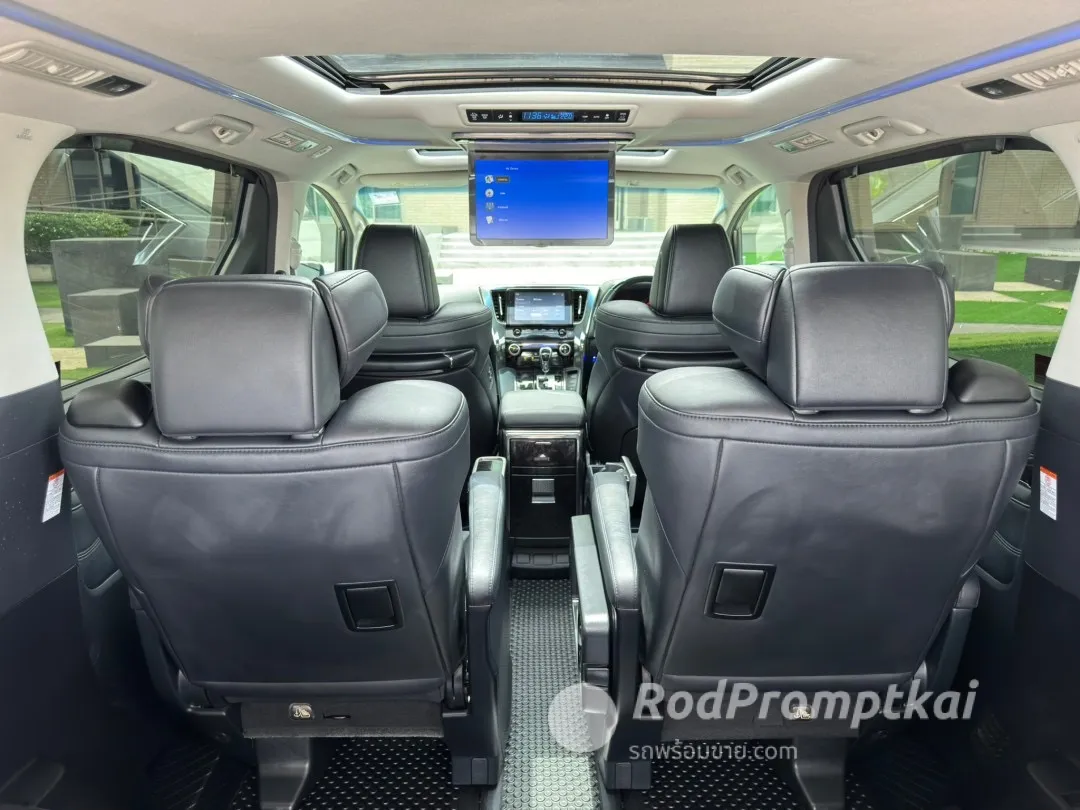 Toyota Alphard 2.5 SC-Package  TOP สุดปี 2021      มีชุดแต่ง MODELLISTA แท้ รอบคัน-internal
